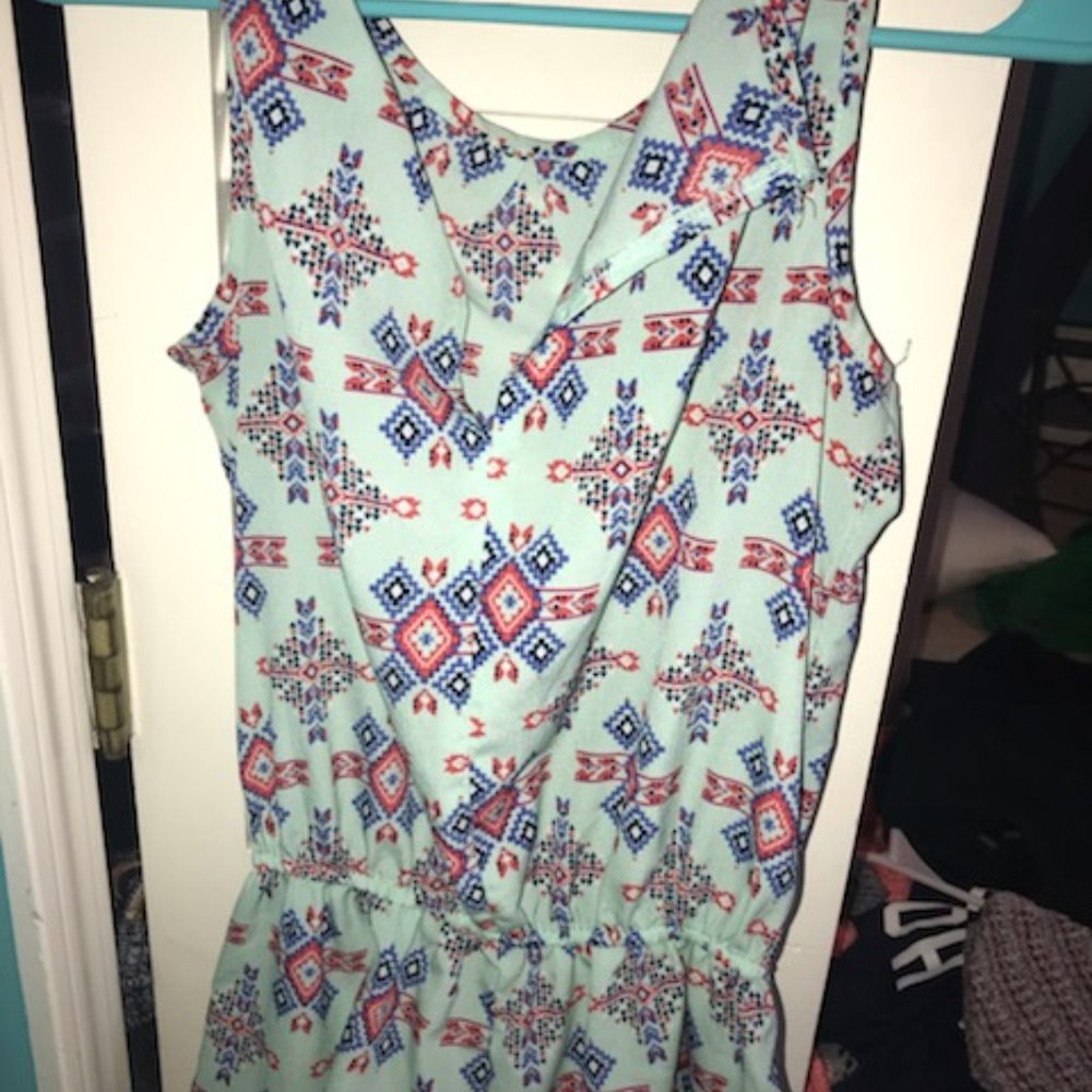 romper - Picture 2 of 5